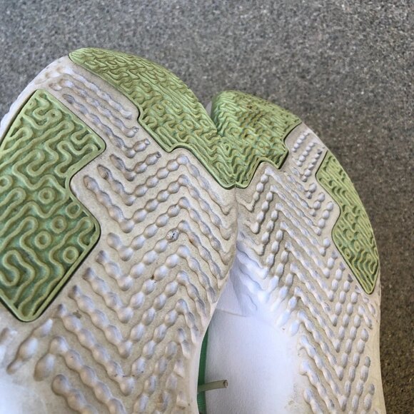 2021 Nike In Season TR 9 Women's Sz 7 White Blue Training Shoes AR4543-013 - Picture 2 of 9